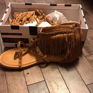 Size 10 women’s sandals